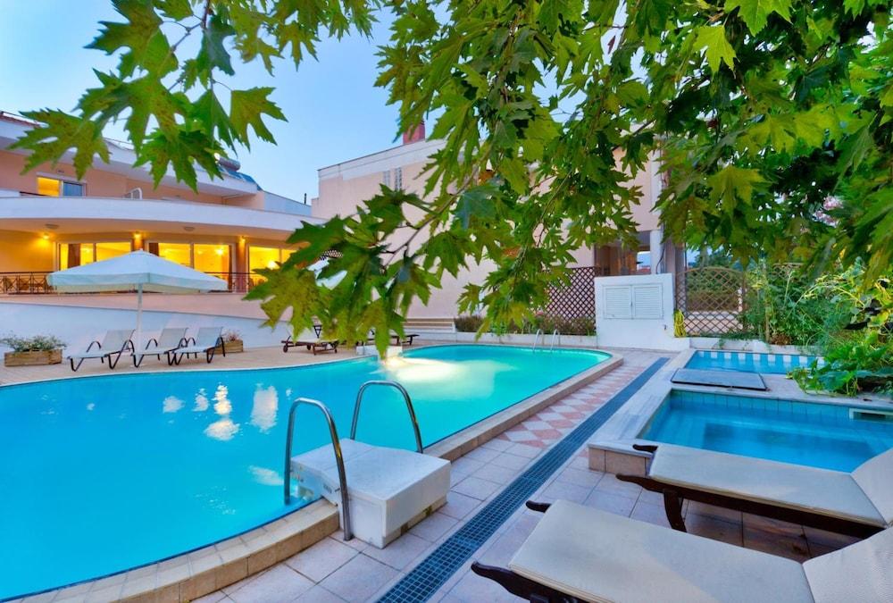 Filia Hotel And Apartments Limenas  Ngoại thất bức ảnh